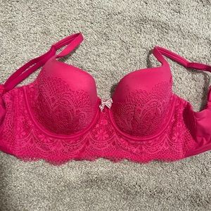Victoria Secret 34DD lace bra